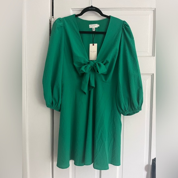 TED BAKER GREEN DRESS BNWT size 4 - Picture 2 of 4